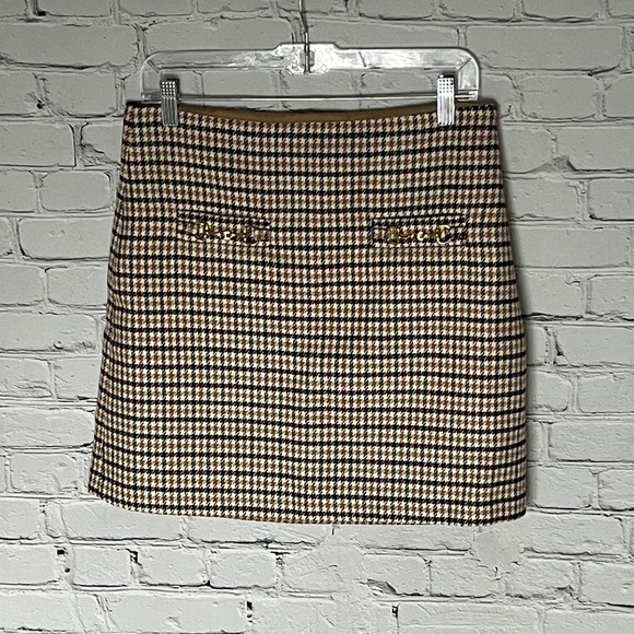 LOFT Dresses & Skirts - LOFT Houndstooth Mini Skirt in Black and Tan